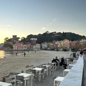 La Torretta A San Terenzo Affittacamere Lerici