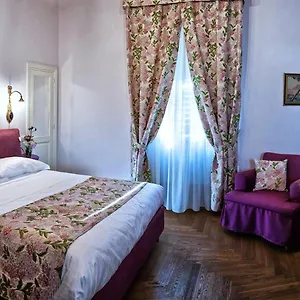 La Bottega D'arte Frühstückspension Carrara